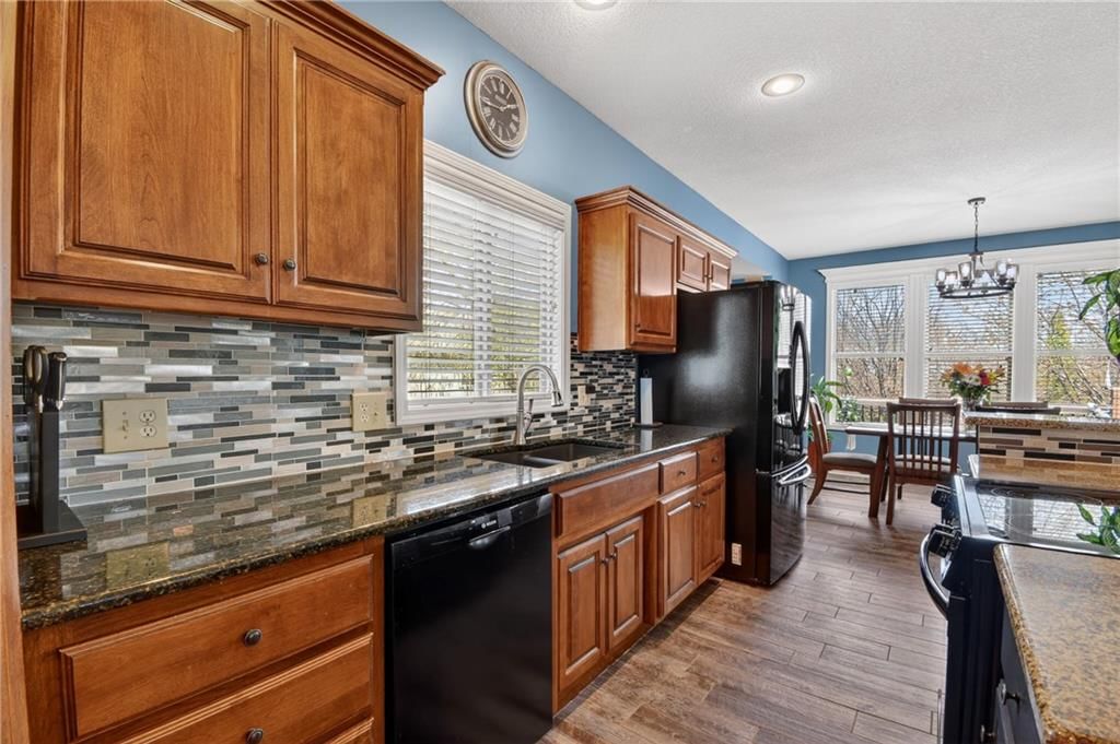 1302 Ashdown Circle — photo 12