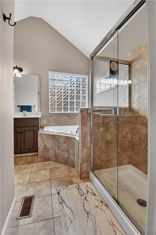 1302 Ashdown Circle — photo 22