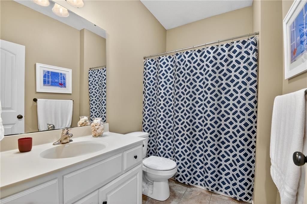 1302 Ashdown Circle — photo 24