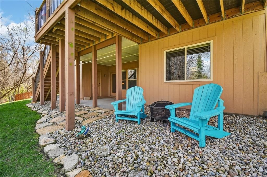 1302 Ashdown Circle — photo 30