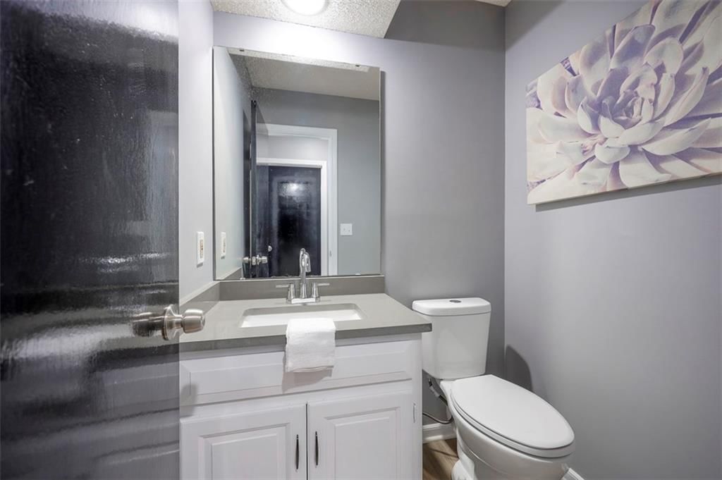 10812 W 116th Street — photo 6