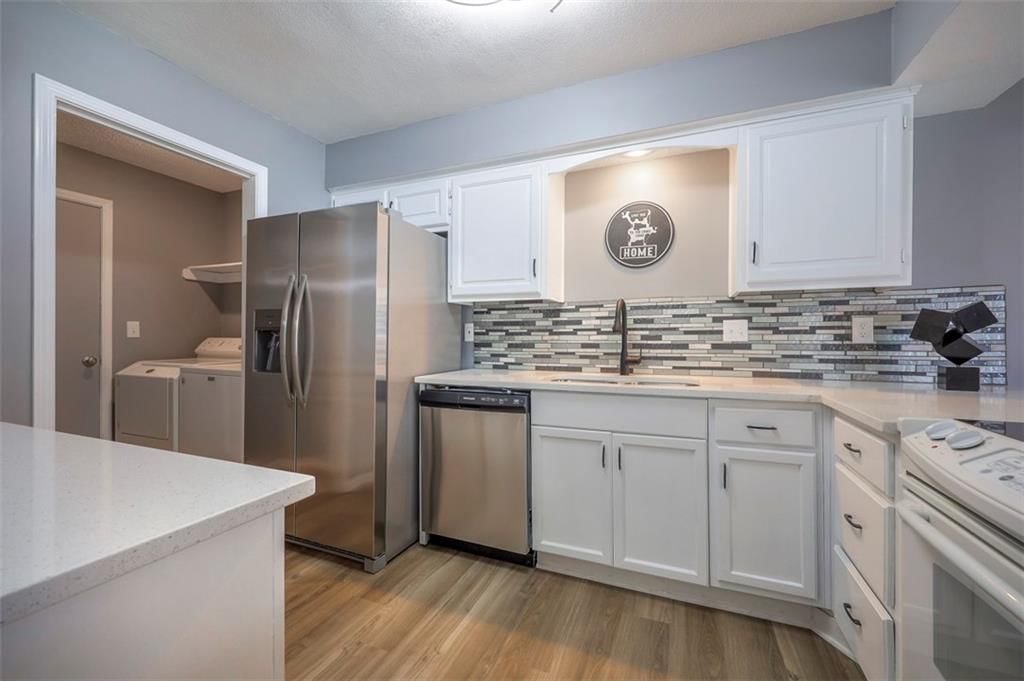 10812 W 116th Street — photo 10