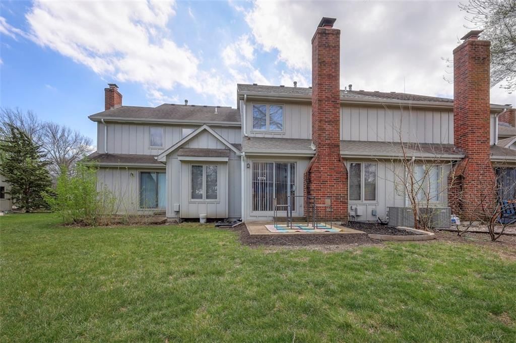 10812 W 116th Street — photo 34