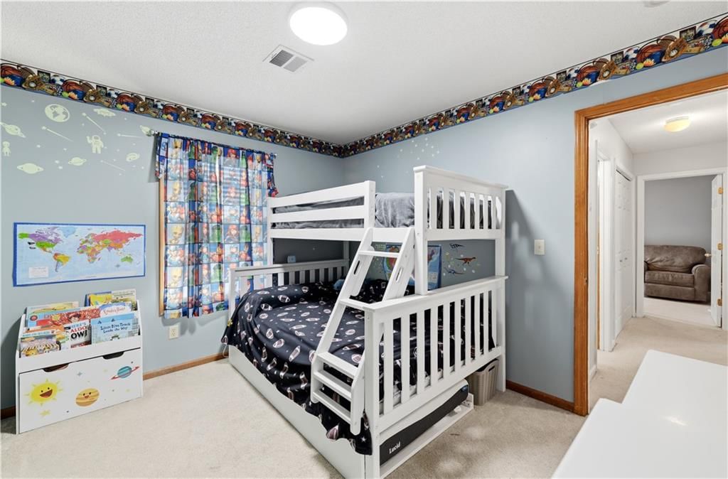 1405 Cypress Drive — photo 7