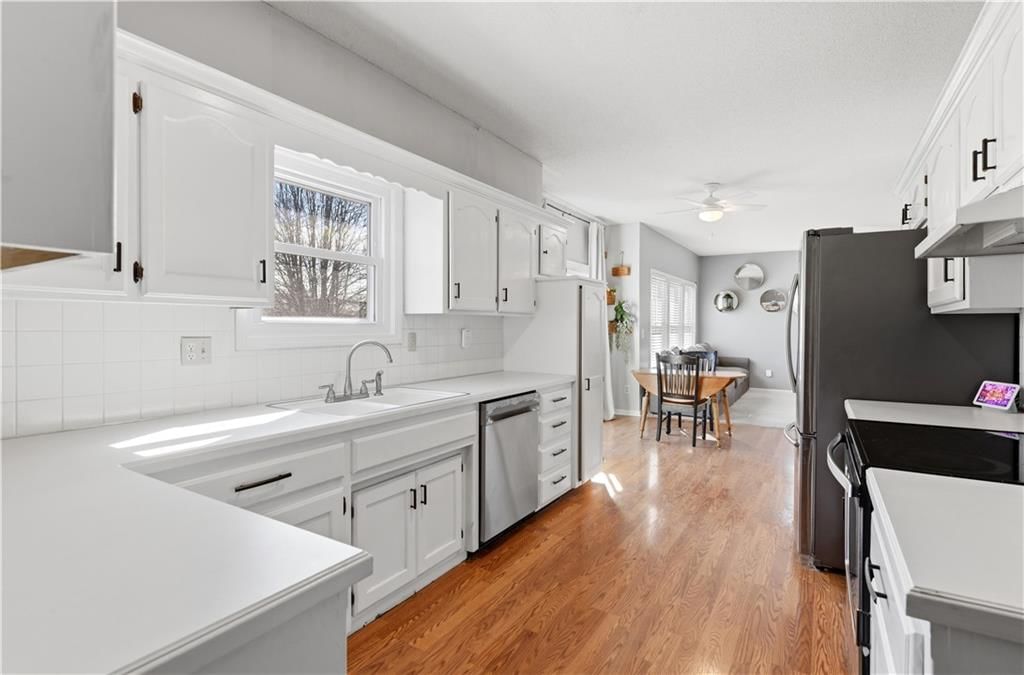 1405 Cypress Drive — photo 27