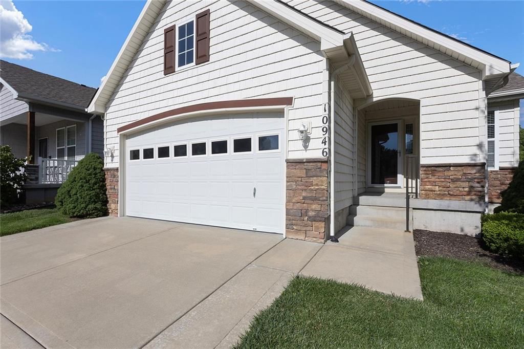 10946 Whispering Lane — photo 35
