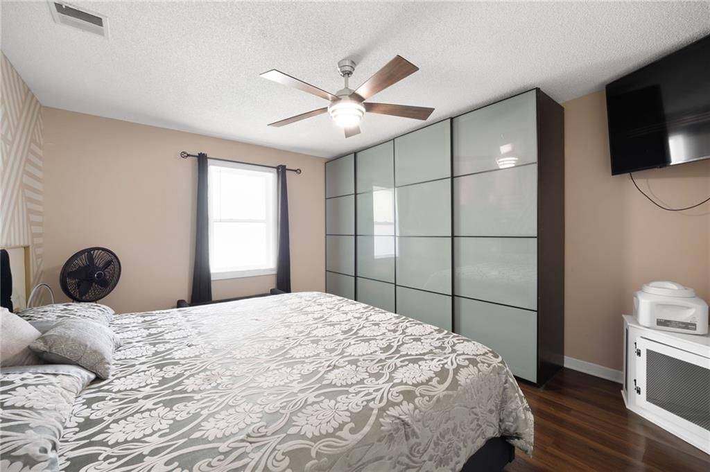20490 W 219th Terrace — photo 36