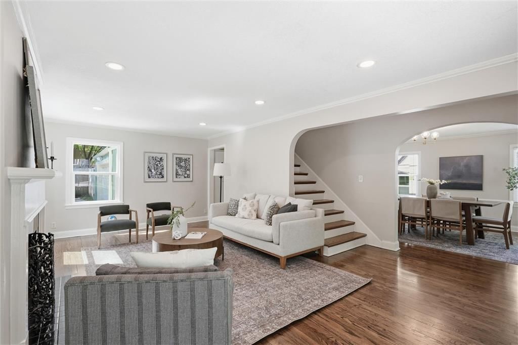 1259 W Gregory Boulevard — photo 5