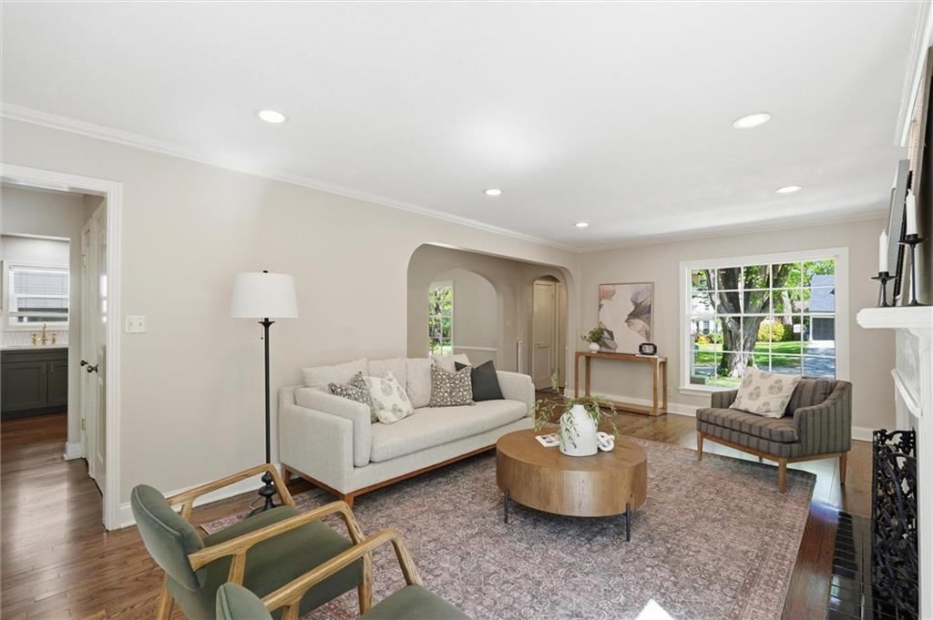 1259 W Gregory Boulevard — photo 7