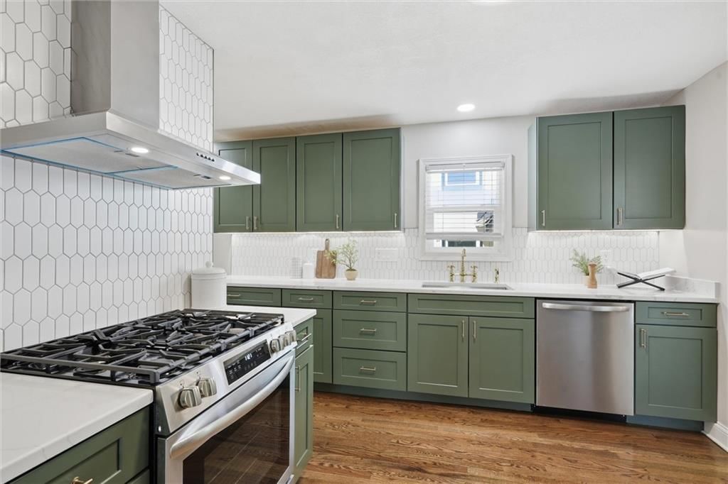 1259 W Gregory Boulevard — photo 13