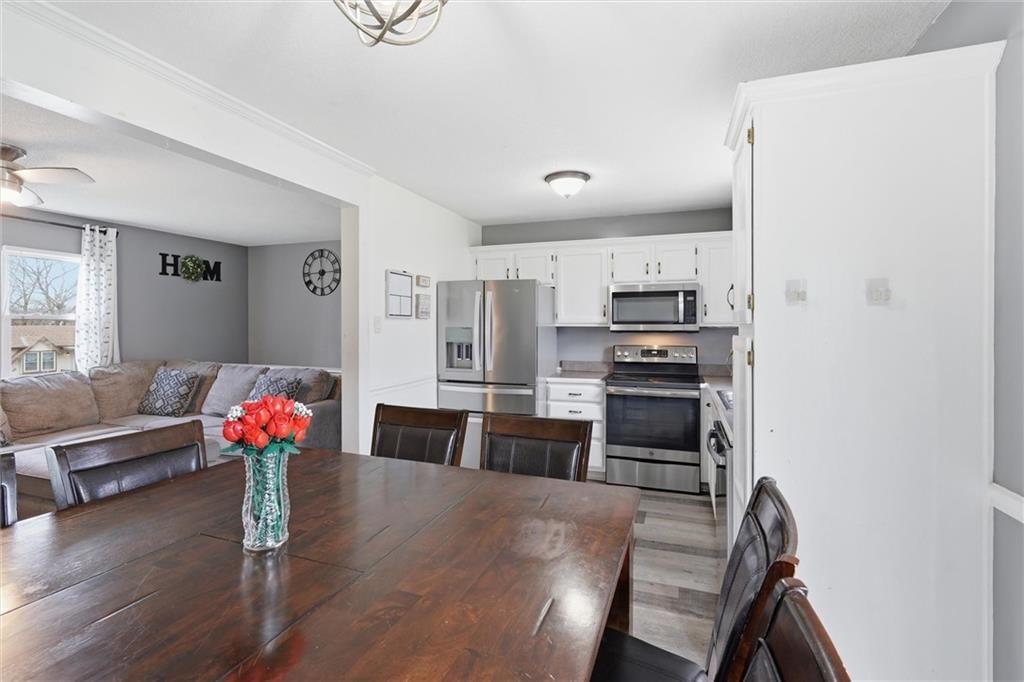 505 NE RICHARDSON Place — photo 9