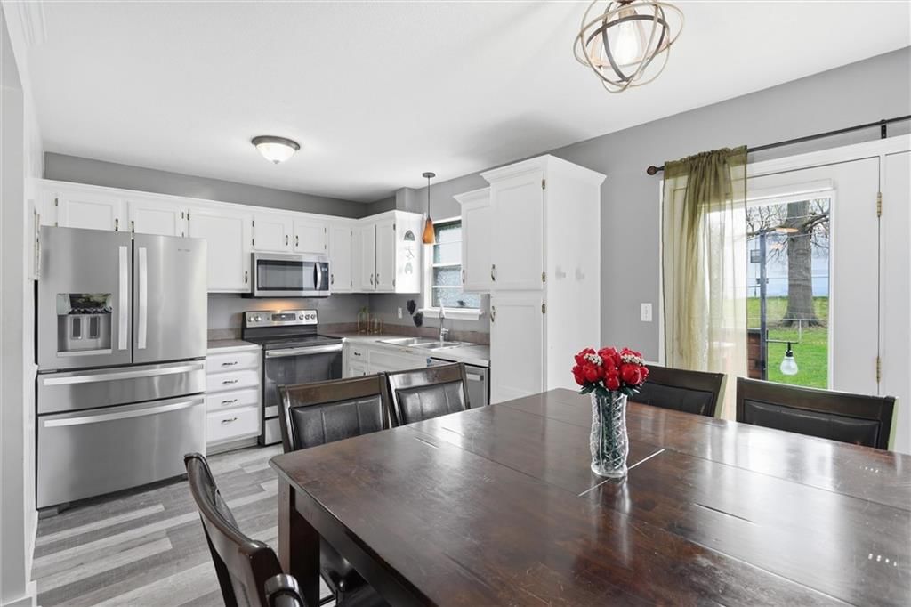 505 NE RICHARDSON Place — photo 10