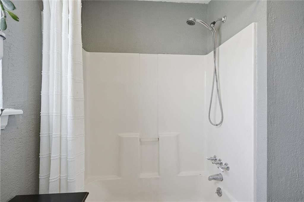 505 NE RICHARDSON Place — photo 21