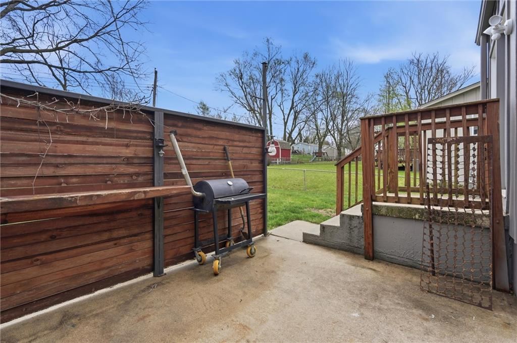 505 NE RICHARDSON Place — photo 26