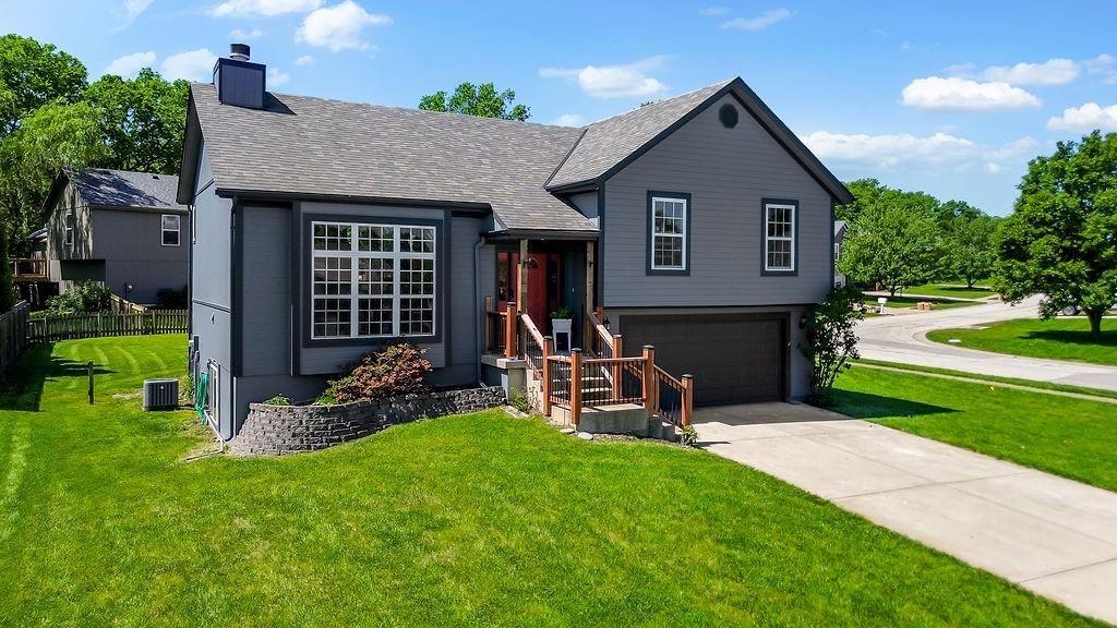 20855 W 227th Street — photo 2