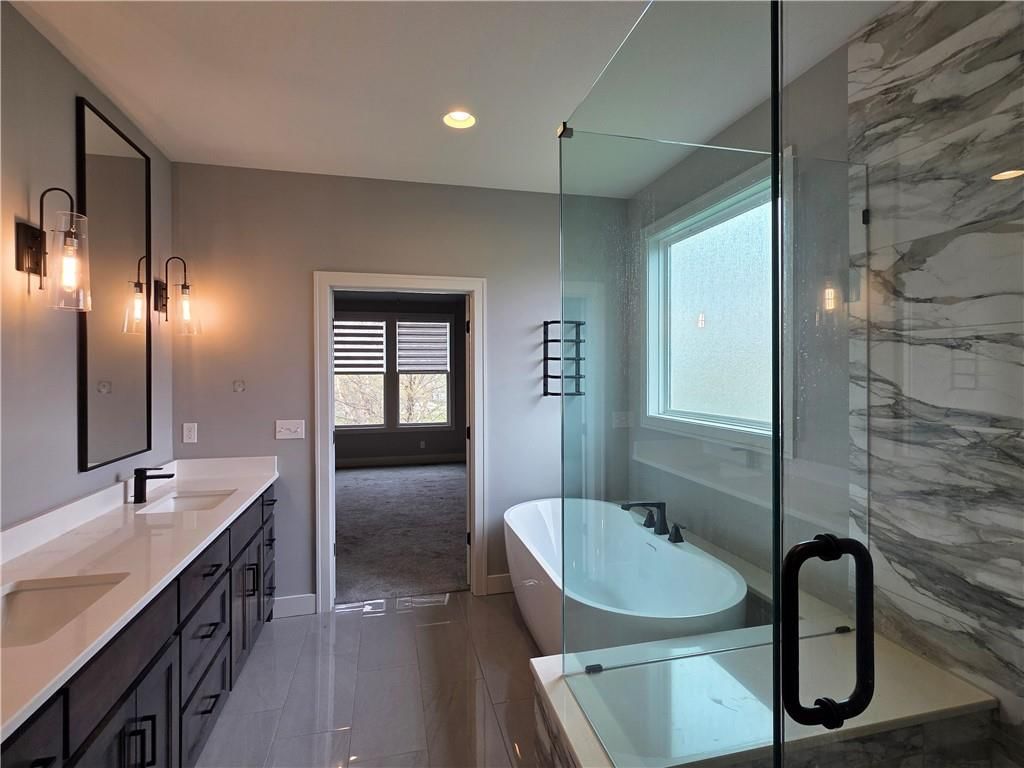 1205 Hampton Drive — photo 16