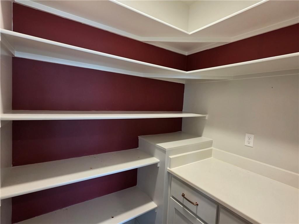 1205 Hampton Drive — photo 17