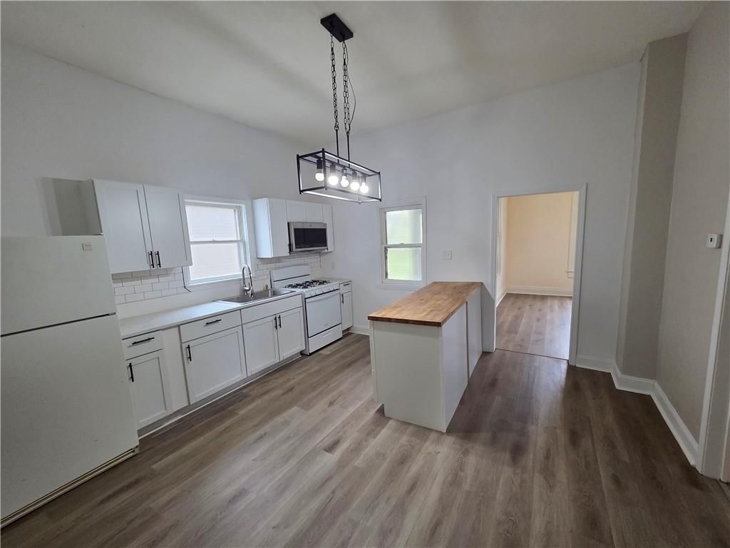 411 Blake Street — photo 5