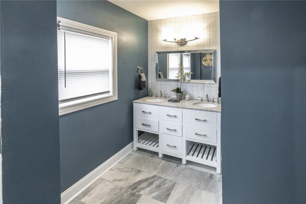 2710 Paseo Boulevard — photo 20
