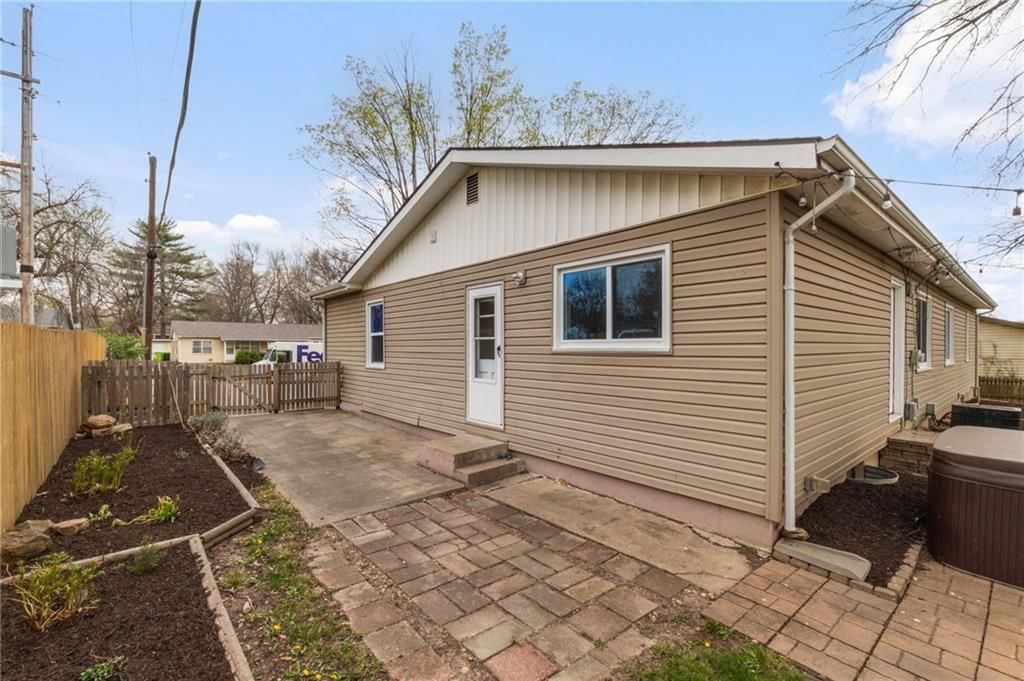 605 SE 5th Street — photo 54