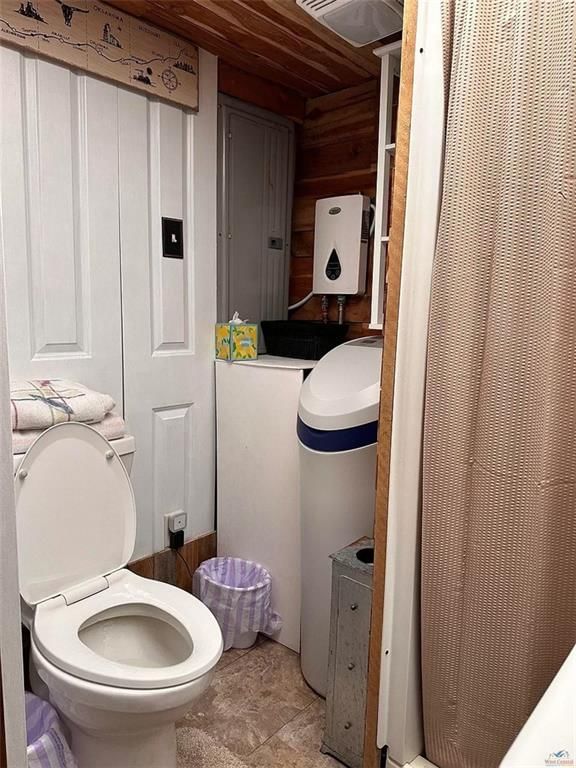10910 Watchtower Lane — photo 29