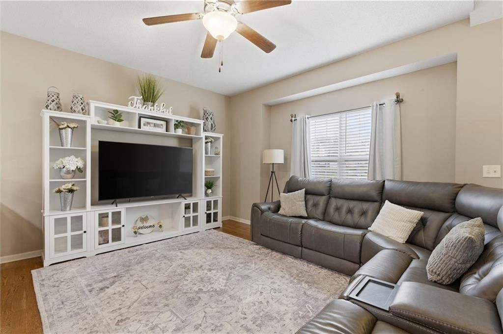 11504 N Marsh Avenue — photo 10