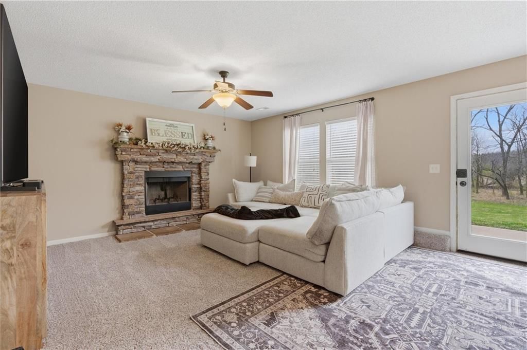 11504 N Marsh Avenue — photo 12