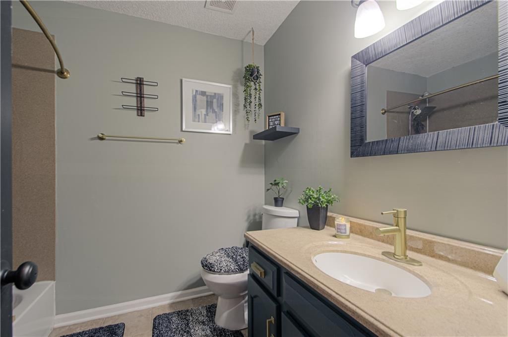 636 Sheidley Avenue — photo 22