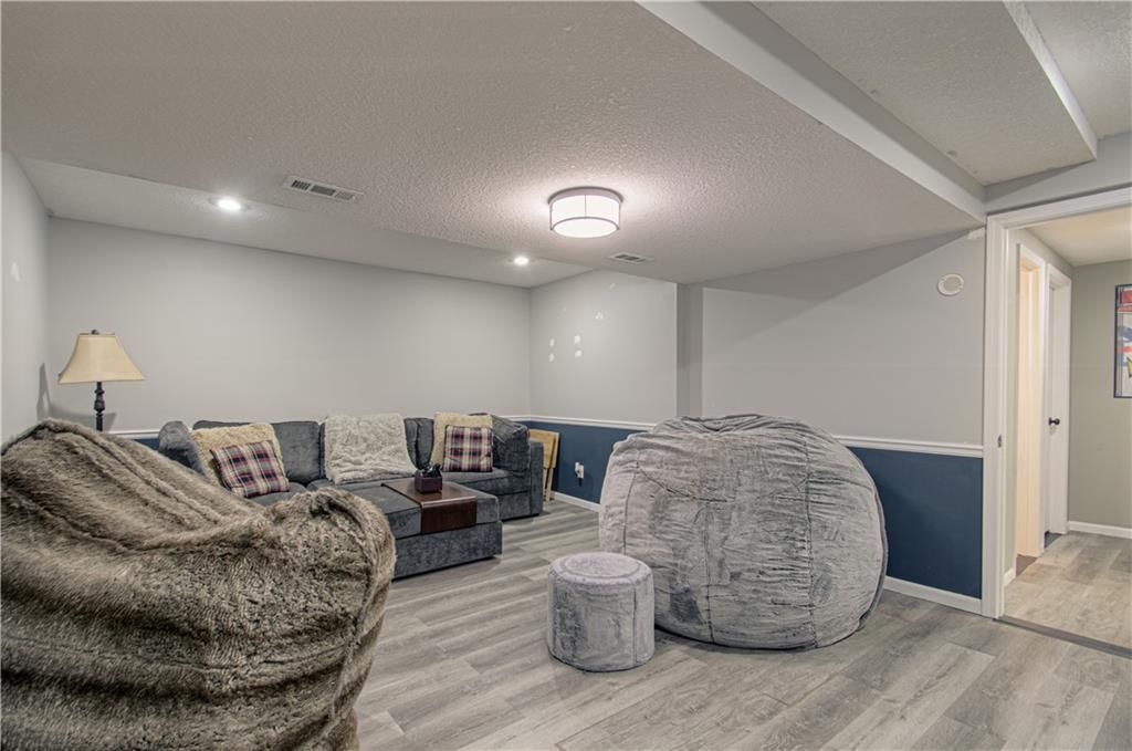 636 Sheidley Avenue — photo 24