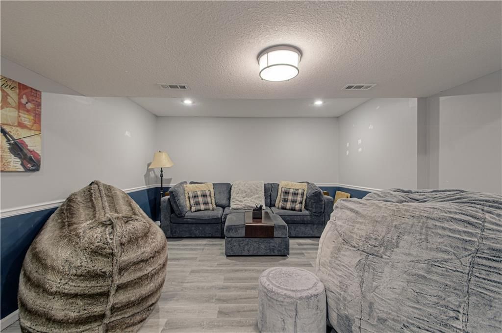 636 Sheidley Avenue — photo 25