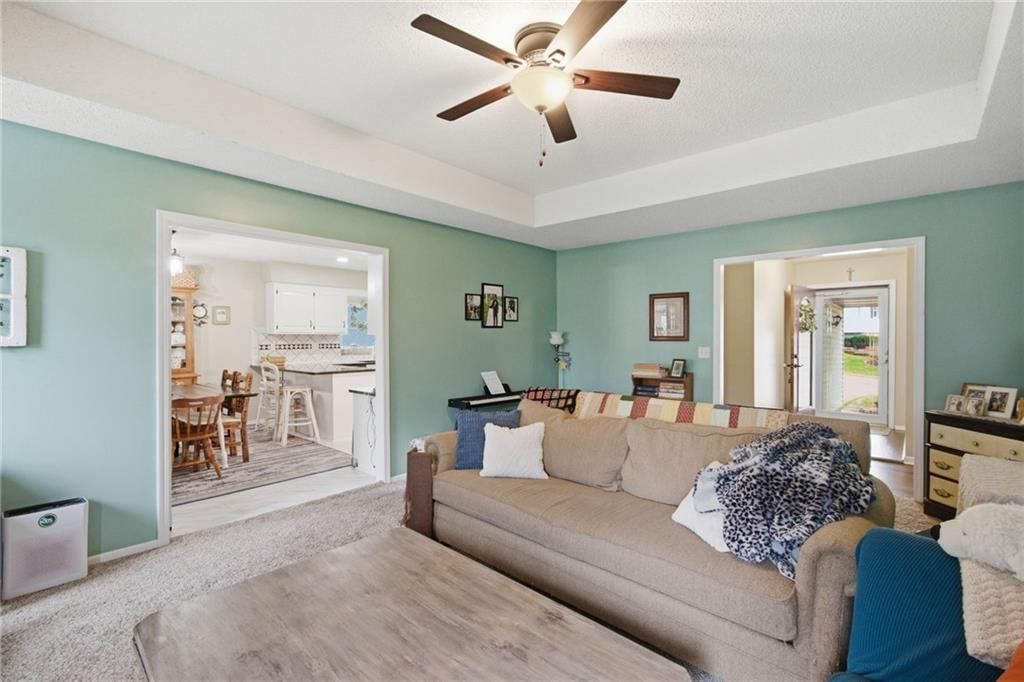 4121 NW Delwood Drive — photo 8