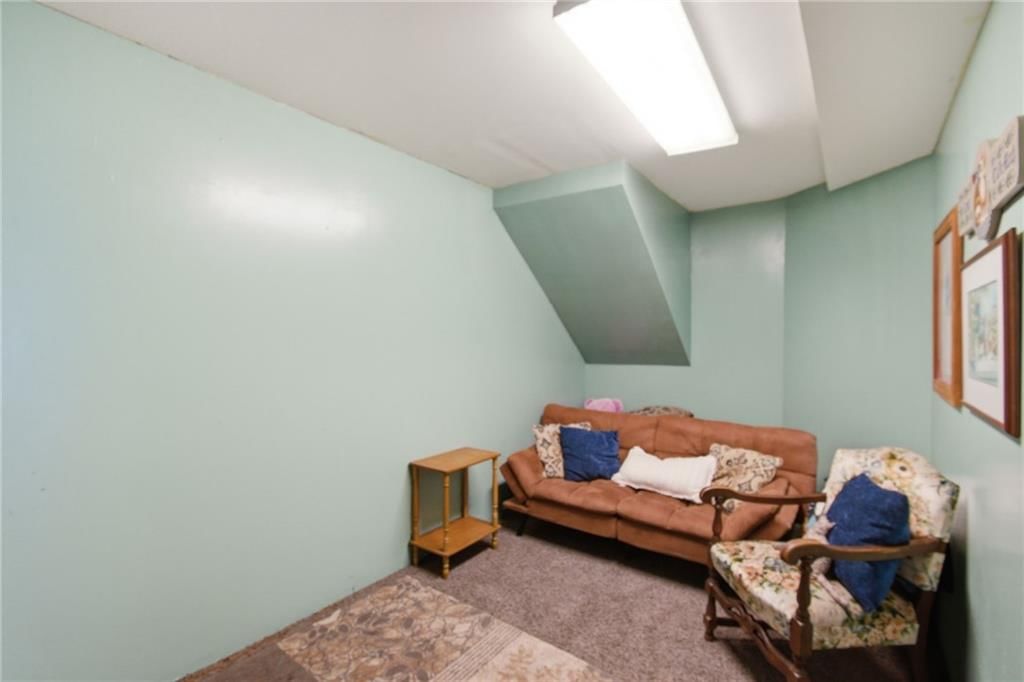 4121 NW Delwood Drive — photo 29