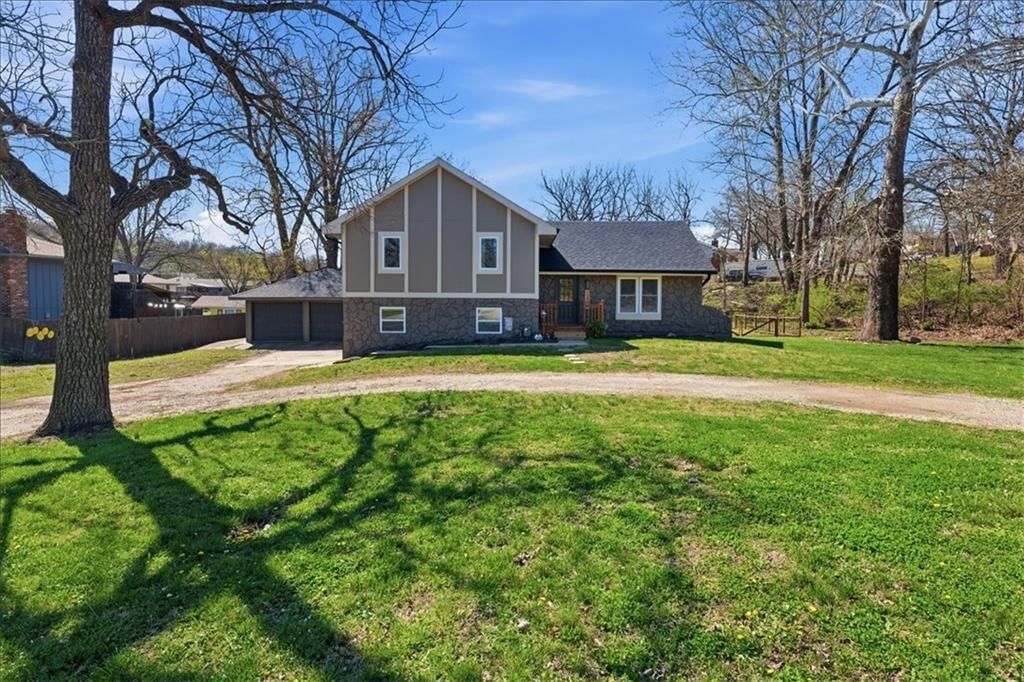 13331 Metropolitan Avenue, Bonner Springs, KS