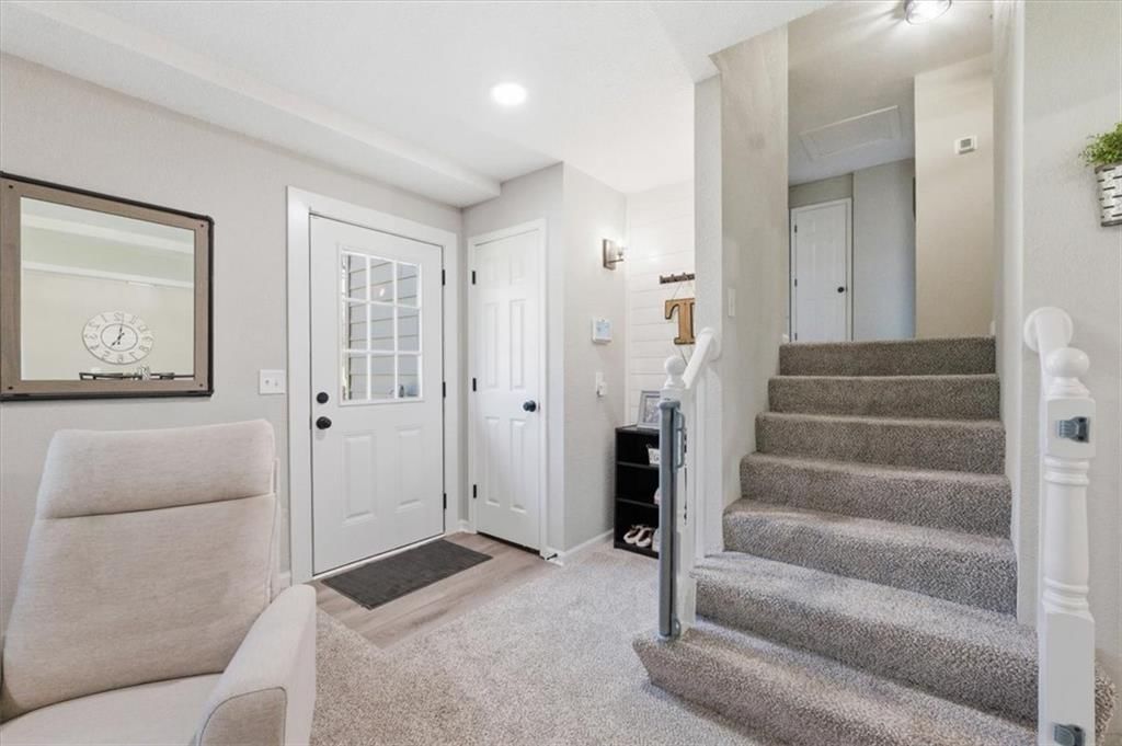 13331 Metropolitan Avenue — photo 3