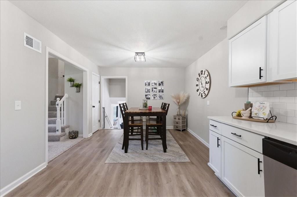 13331 Metropolitan Avenue — photo 9