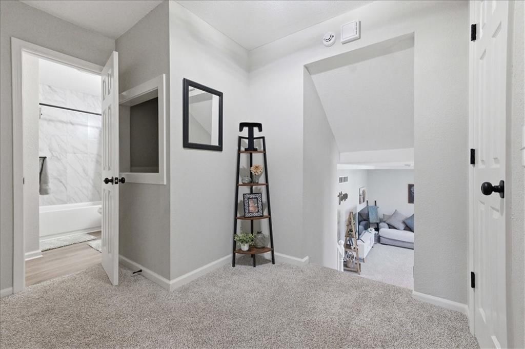 13331 Metropolitan Avenue — photo 16