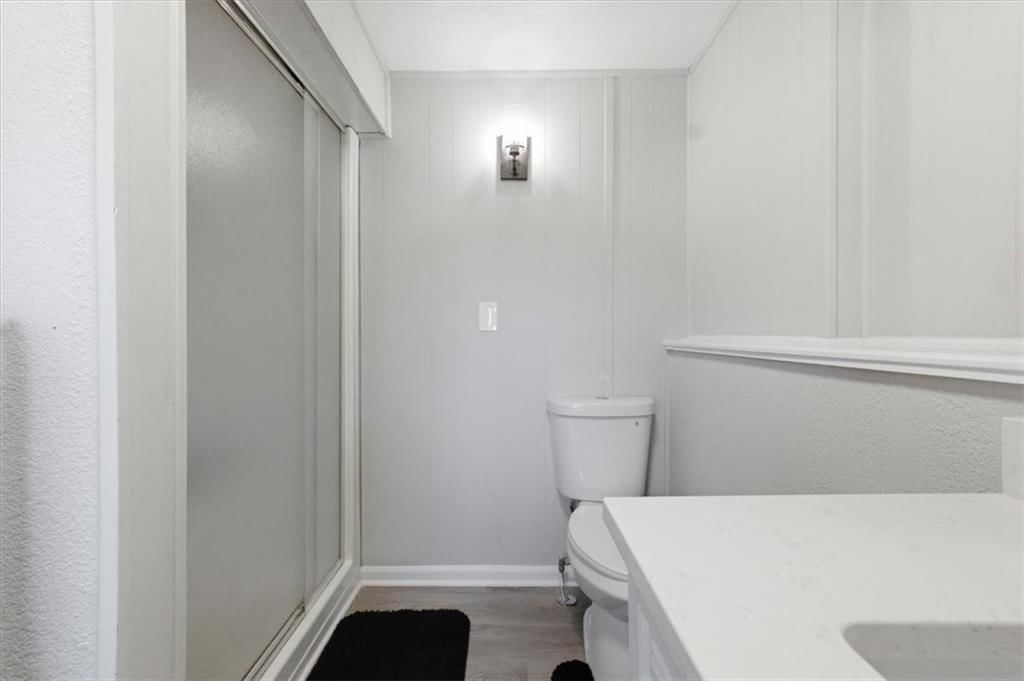 13331 Metropolitan Avenue — photo 26