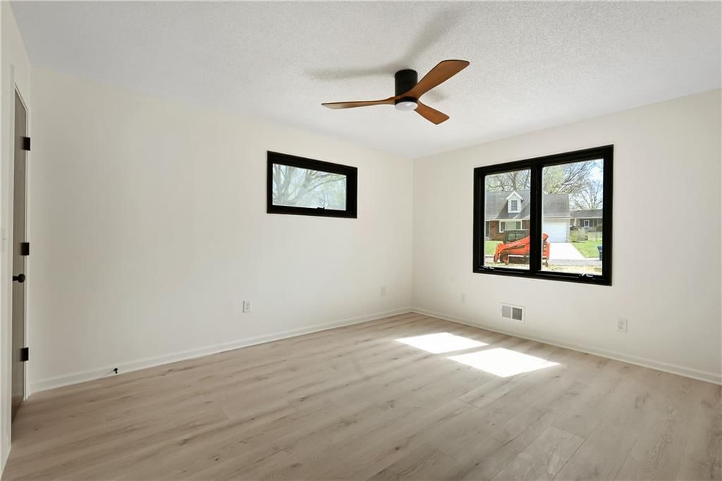 7529 Lamar Avenue — photo 17