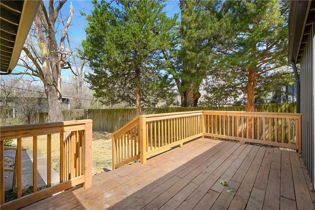 7529 Lamar Avenue — photo 24