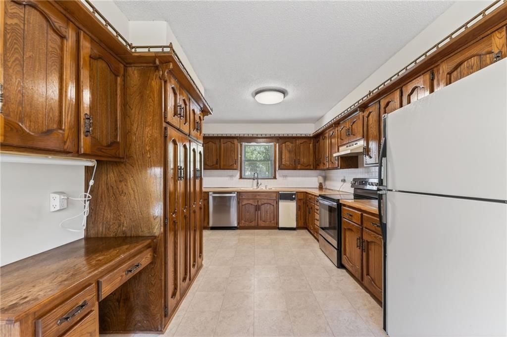 4302 NW 60th Court — photo 19