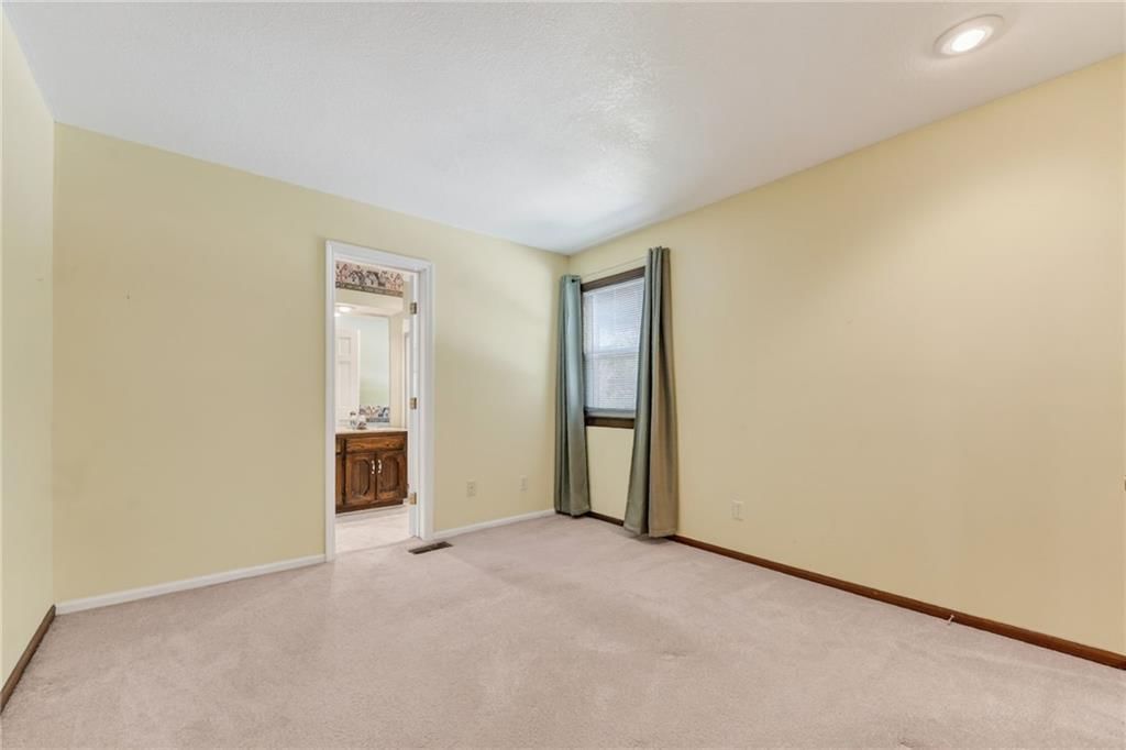 4302 NW 60th Court — photo 26