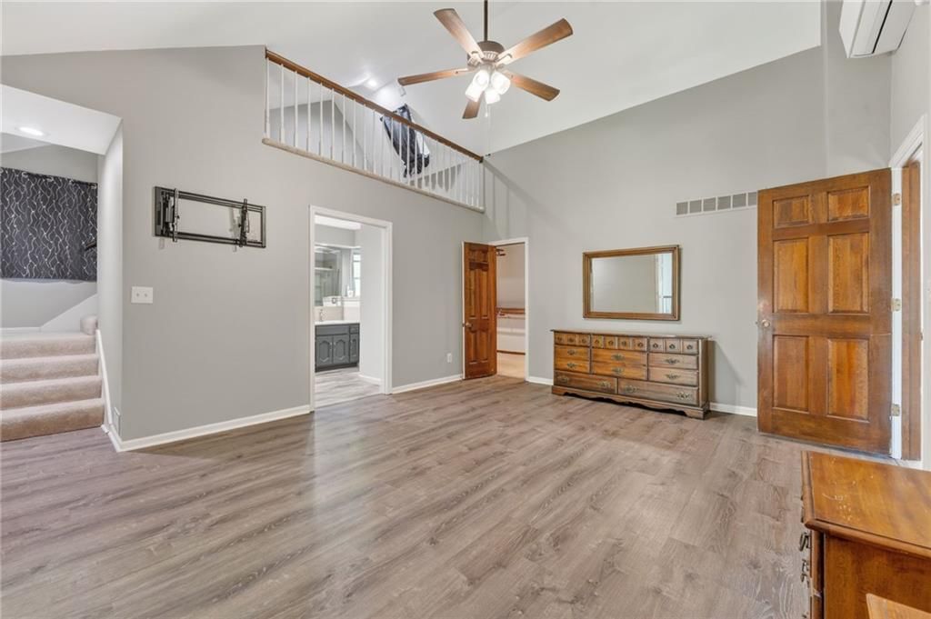 4302 NW 60th Court — photo 34