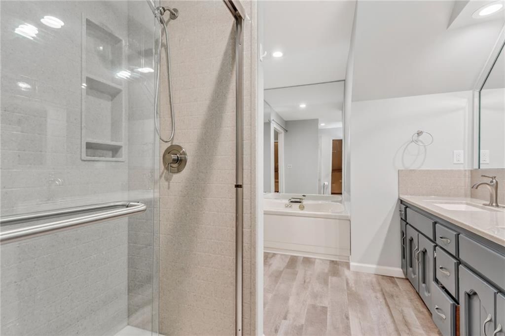 4302 NW 60th Court — photo 40