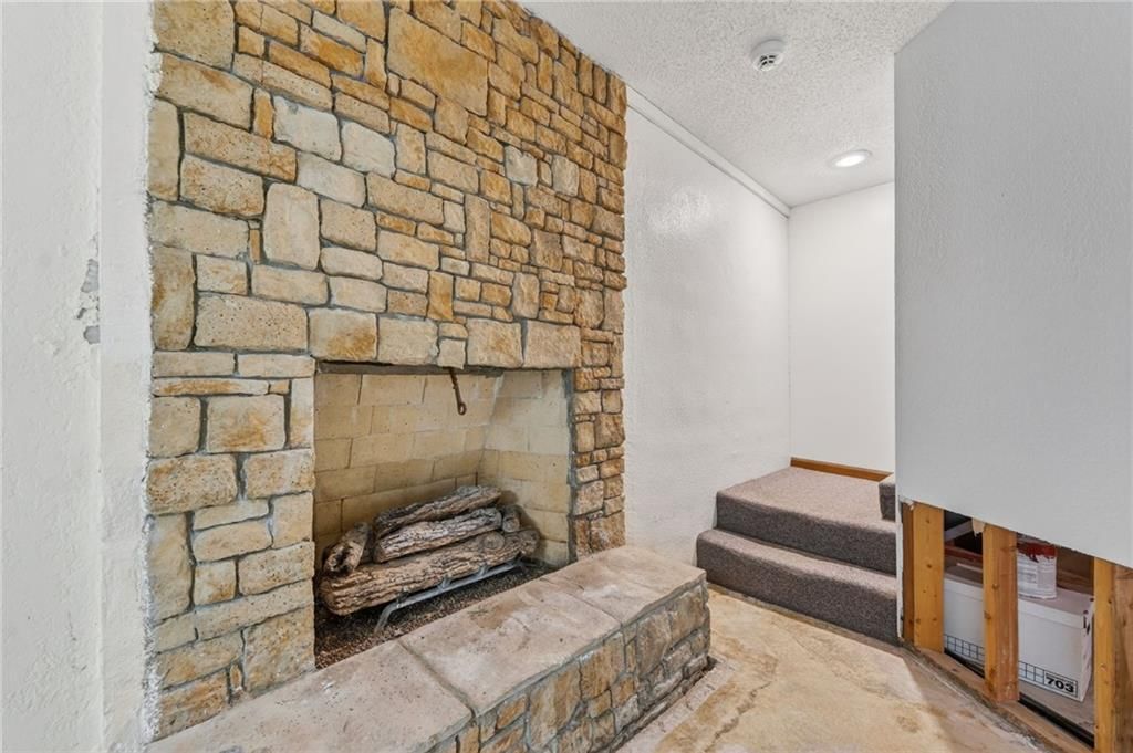 4302 NW 60th Court — photo 45