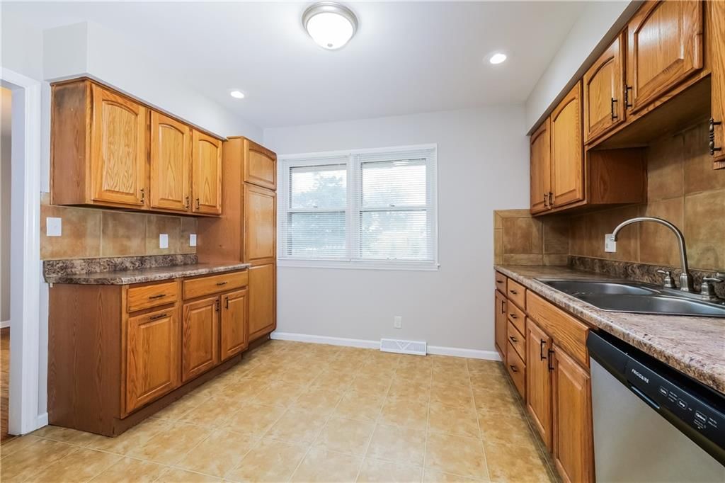 7401 Hardy Avenue — photo 11