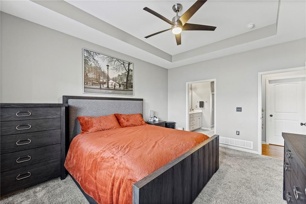 290 N Pecan Street — photo 21