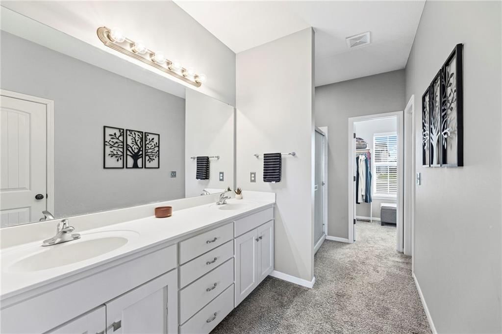 290 N Pecan Street — photo 23
