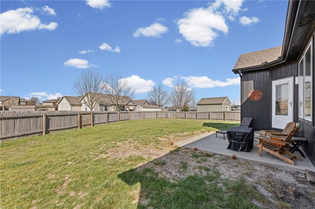 290 N Pecan Street — photo 35