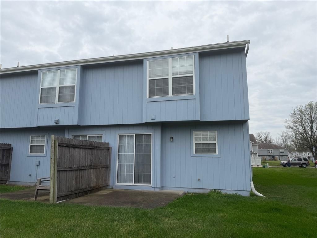 5696 NW Plantation Lane — photo 2