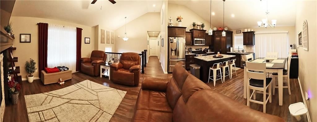 10009 Karyn Court — photo 8